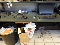 Volledige inhoud dossierkasten - afbeelding 11 van  17