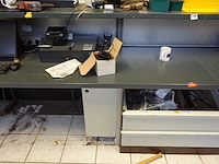 Volledige inhoud dossierkasten - afbeelding 12 van  17