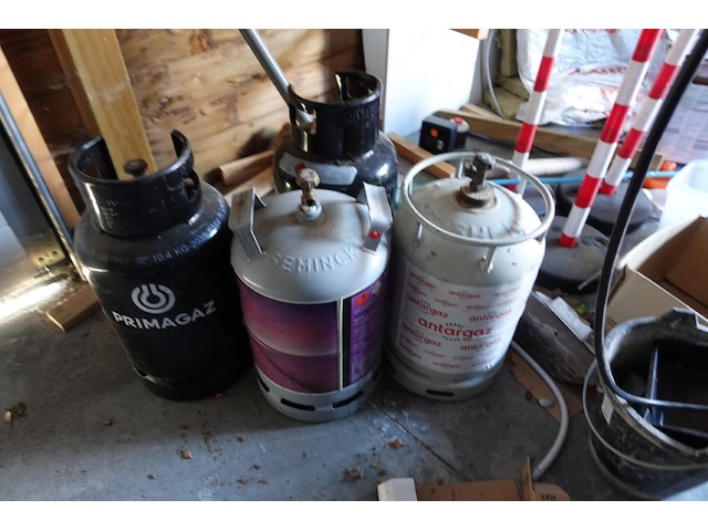 Volledige inhoud garage - afbeelding 8 van  10