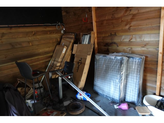Volledige inhoud garage - afbeelding 10 van  10