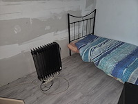 Volledige inhoud kamer & kantoor - afbeelding 3 van  5