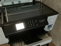 Volledige inhoud kantoorruimte 1e verdiep - afbeelding 4 van  15