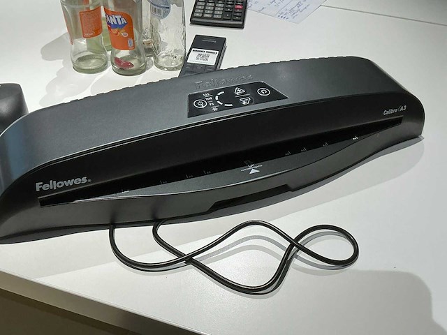 Volledige inhoud kantoorruimte 1e verdiep - afbeelding 6 van  15