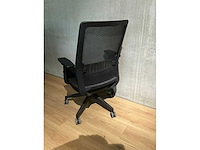 Volledige inhoud kantoorruimte 1e verdiep - afbeelding 11 van  15