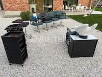 Volledige inhoud kapperszaak - afbeelding 2 van  9