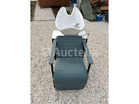 Volledige inhoud kapperszaak - afbeelding 5 van  9