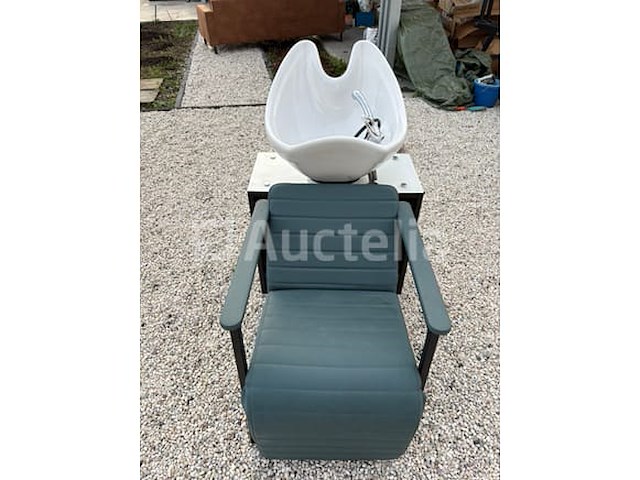 Volledige inhoud kapperszaak - afbeelding 9 van  9