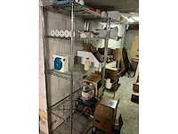 Volledige inhoud kelderruimte - afbeelding 6 van  8