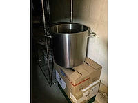 Volledige inhoud kelderruimte - afbeelding 7 van  8