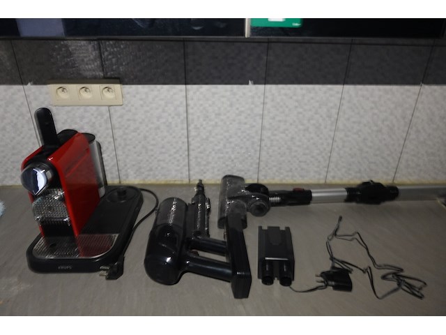 Volledige inhoud keuken - afbeelding 5 van  12