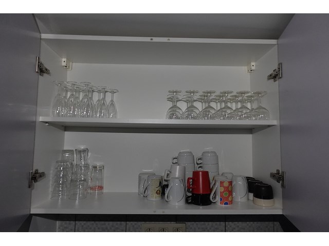 Volledige inhoud keuken - afbeelding 7 van  12