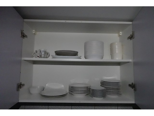 Volledige inhoud keuken - afbeelding 8 van  12