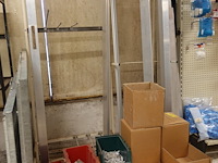 Volledige inhoud rek alu regels/profielen