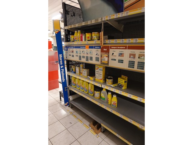 Volledige inhoud rek assortiment polyfilla - afbeelding 1 van  7