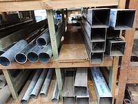 Volledige inhoud rek dakgoten/dakdoorvoeren - afbeelding 7 van  7