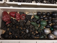 Volledige inhoud rek divers smeedwerk - afbeelding 9 van  27