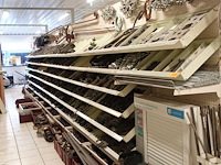 Volledige inhoud rek divers smeedwerk - afbeelding 1 van  27