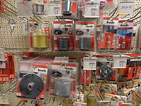 Volledige inhoud rek divers werkmateriaal - afbeelding 5 van  20