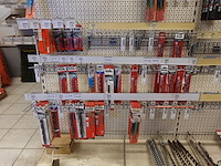 Volledige inhoud rek divers werkmateriaal - afbeelding 11 van  20