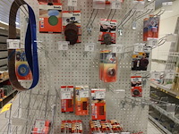 Volledige inhoud rek divers werkmateriaal - afbeelding 12 van  20