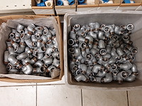 Volledige inhoud rek diverse ijzerwaren - afbeelding 4 van  16