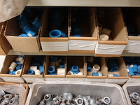 Volledige inhoud rek diverse ijzerwaren - afbeelding 5 van  16