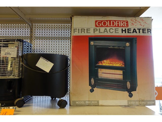 Volledige inhoud rek diverse kachels - afbeelding 3 van  7