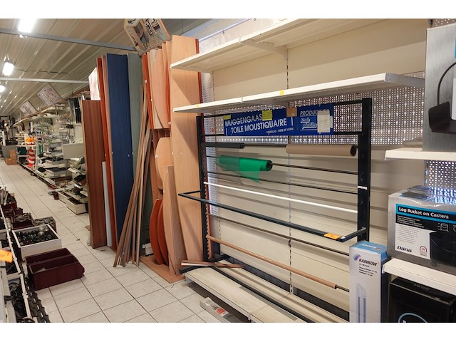 Volledige inhoud rek diversen - afbeelding 1 van  9