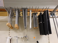 Volledige inhoud rek diversen - afbeelding 5 van  9