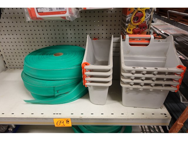 Volledige inhoud rek diversen - afbeelding 6 van  9