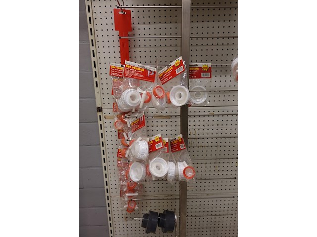 Volledige inhoud rek diversen - afbeelding 2 van  7