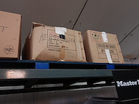 Volledige inhoud rek diversen - afbeelding 22 van  30