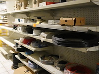 Volledige inhoud rek elektrische kabels - afbeelding 1 van  11