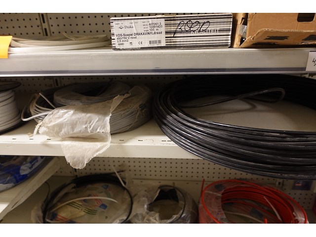 Volledige inhoud rek elektrische kabels - afbeelding 11 van  11