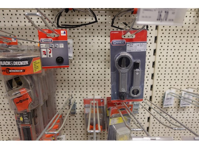 Volledige inhoud rek handgereedschap - afbeelding 10 van  24