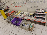 Volledige inhoud rek handgereedschap - afbeelding 1 van  24