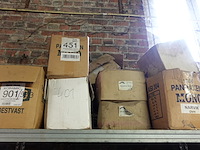 Volledige inhoud rek ijzerwaren - afbeelding 5 van  23