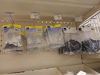 Volledige inhoud rek ijzerwaren - afbeelding 10 van  18