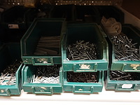 Volledige inhoud rek ijzerwaren - afbeelding 12 van  18