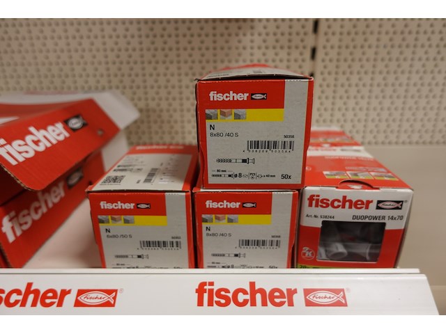 Volledige inhoud rek ijzerwaren - afbeelding 2 van  42