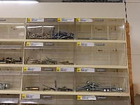 Volledige inhoud rek ijzerwaren - afbeelding 19 van  42