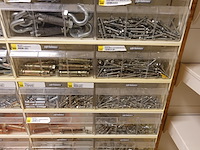 Volledige inhoud rek ijzerwaren - afbeelding 21 van  42