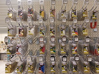 Volledige inhoud rek ijzerwaren - afbeelding 34 van  42