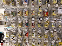 Volledige inhoud rek ijzerwaren - afbeelding 38 van  42