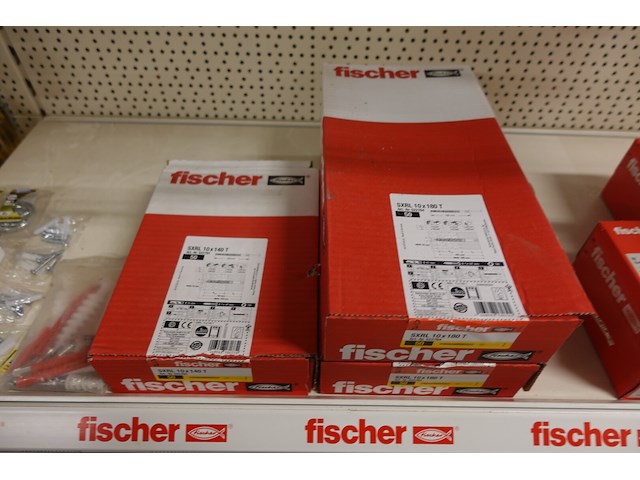 Volledige inhoud rek ijzerwaren - afbeelding 40 van  42