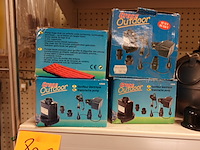 Volledige inhoud rek kampeergerief - afbeelding 7 van  12