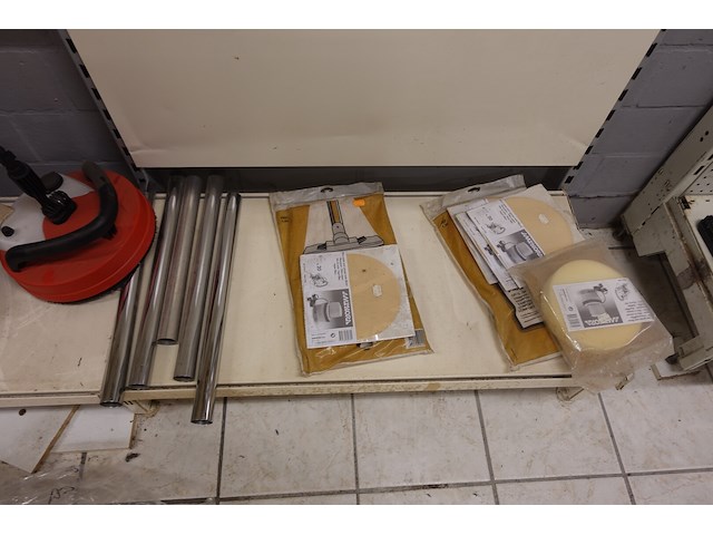 Volledige inhoud rek karcher toebehoren - afbeelding 5 van  6