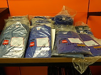 Volledige inhoud rek kledij - afbeelding 5 van  17