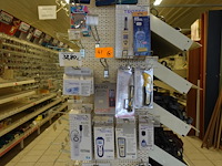 Volledige inhoud rek meettoestellen - afbeelding 1 van  5