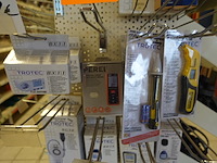 Volledige inhoud rek meettoestellen - afbeelding 4 van  5